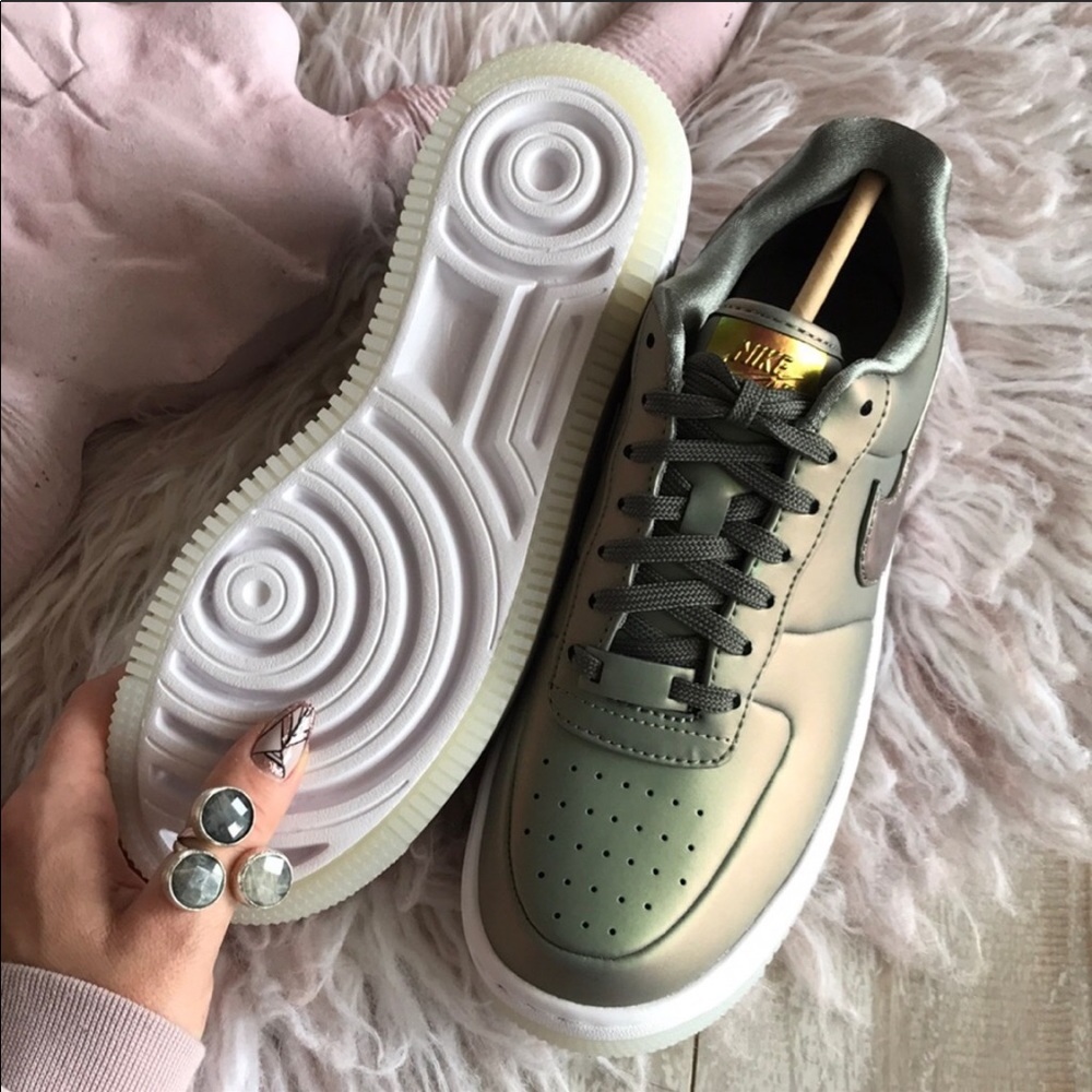NWT Nike Air Force 1 upstep Premium LX - Picture 7 of 8